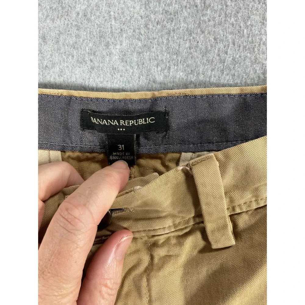 Banana Republic Aiden Slim Fit Chino Shorts Mens 31 Khaki Cotton 9 Inseam 1616